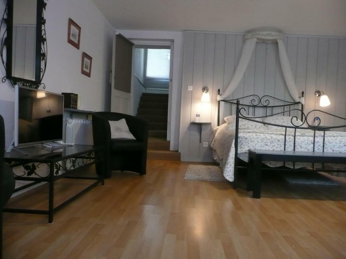 B&B Dinan La Priquetais Trevron Экстерьер фото