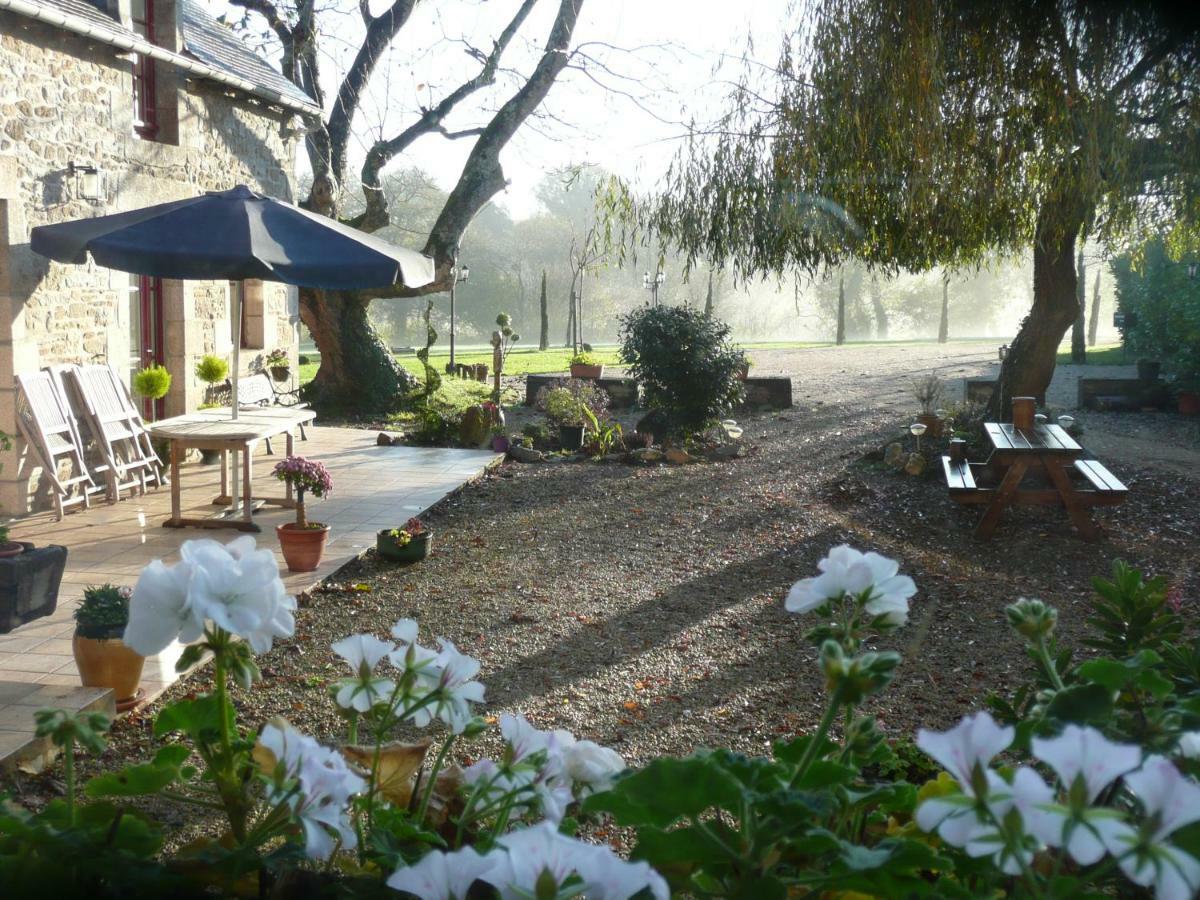 B&B Dinan La Priquetais Trevron Экстерьер фото
