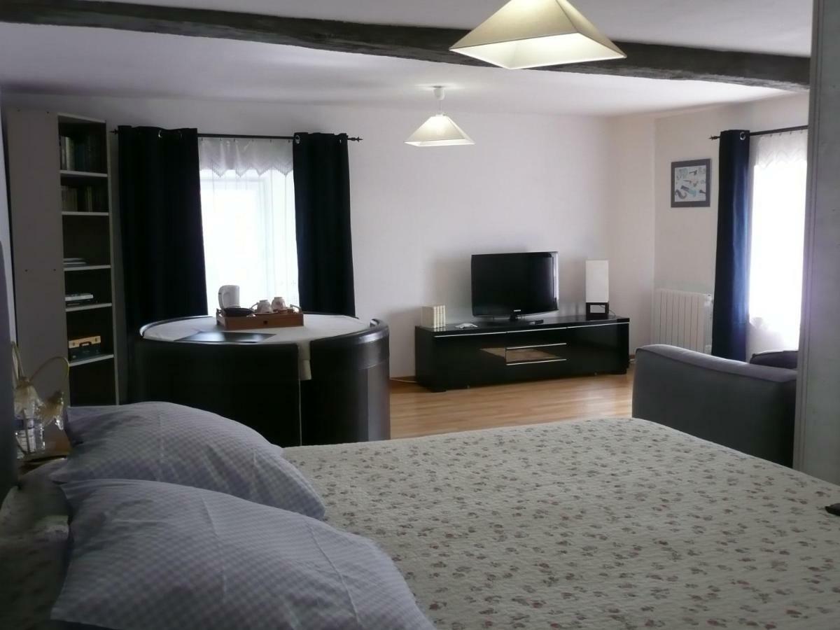 B&B Dinan La Priquetais Trevron Экстерьер фото